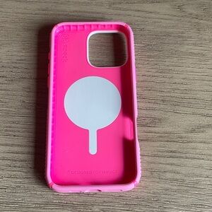 Speck Vibrant Pink Protective Case